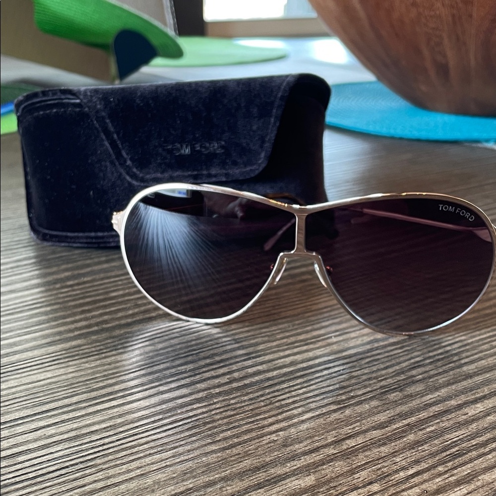 Tom Ford Gaia TF1174 Unisex Sunglasses NEW!